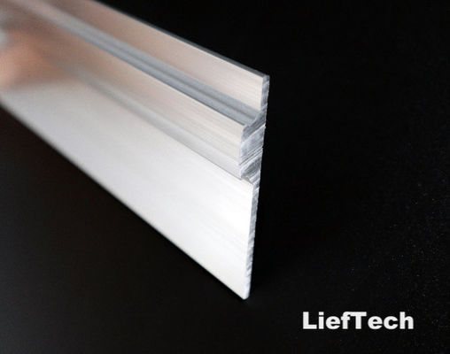 Tubo de perfiles de aluminio con montaje de destornillador de borde de retención