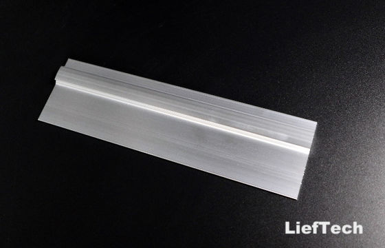 Tubo de perfiles de aluminio con montaje de destornillador de borde de retención