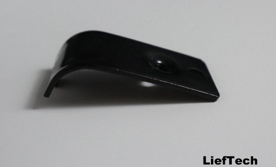 Conector de tubos paralelas negros con abrazadera fija