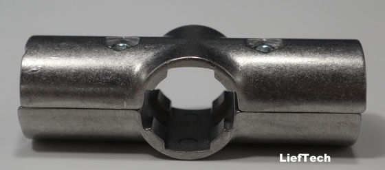 6063 T5 Enlace de tubería cruzada de aleación de aluminio Fácil de ensamblar superficie oxidada
