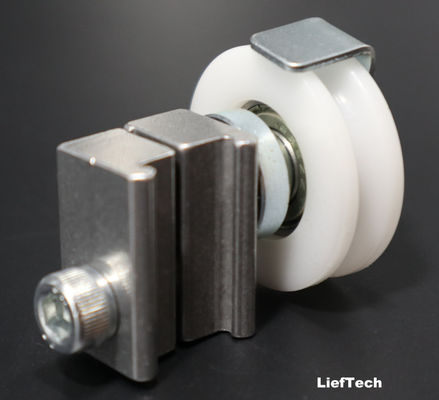Rodillos con conexión de tornillo U con ranura con unión móvil de aluminio